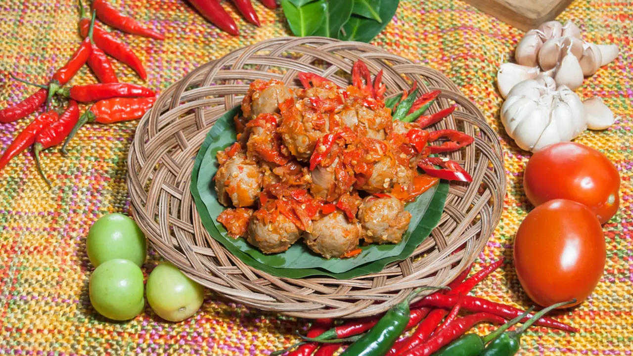 4 Resep Bakso Geprek dengan Berbagai Variasi Sambal yang Enak dan Praktis, Cocok Jadi Lauk Pencinta Pedas