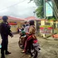 Polres Dompu menetapkan status siaga satu di wilayah hukum Kabupaten Dompu, Nusa Tenggara Barat, usai insiden penyerangan Markas Besar Polri di Jakarta, Rabu sore (31/3/2021). (Liputan6.com/ M Yani)