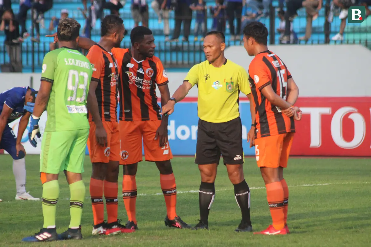 PSIS Semarang Vs Perseru Serui