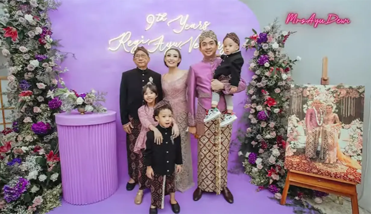 Ayu Dewi dan Regi Datau (Youtube/ MrsAyuDewi)