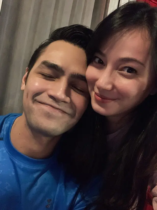 Asmirandah dan Jonas Rivanno. (Foto: Instagram @asmirandah89)