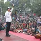 Capres nomor urut 3, Ganjar Pranowo saat menghadiri kampanye di Lapangan Kedungkandang Selatan, Malang, Jawa Timur, Selasa (20/1/2024). (Liputan6.com.Achmad Sudarno)