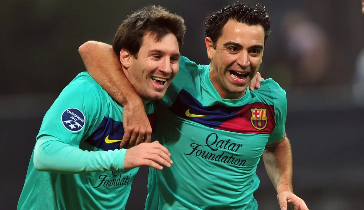 4. Xavi (399 laga) - Xavi merupakan salah satu pemain gelandang terbaik yang membela Barcelona pada 1998-2015. Pemain asal Spanyol ini tercatat 399 kali bermain dengan Lionel Messi selama di Barcelona. (AFP/Giuseppe Cacace)