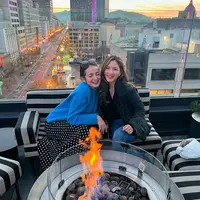 Lewat media sosial, Jessica Mila membuat unggahan khusus untuk merayakan ulang tahun Enzy. [Foto: Instagram/jscmila]