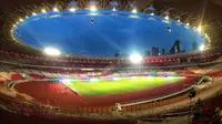 Menteri PUPR Basuki Hadimuljono mengecek kesiapan sarana dan prasarana Stadion Utama Gelora Bung Karno (SUGBK). (Dok Kementerian PUPR)