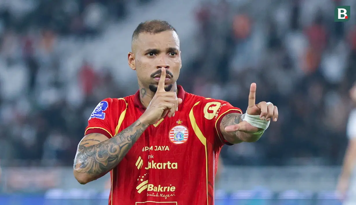 Pemain Persija Jakarta, Gustavo Almeida, merayakan gol ke gawang Madura United pada laga pekan ke-18 BRI Super League 2025/2026, Jumat (23/01/2026). (Bola.com/M Iqbal Ichsan)