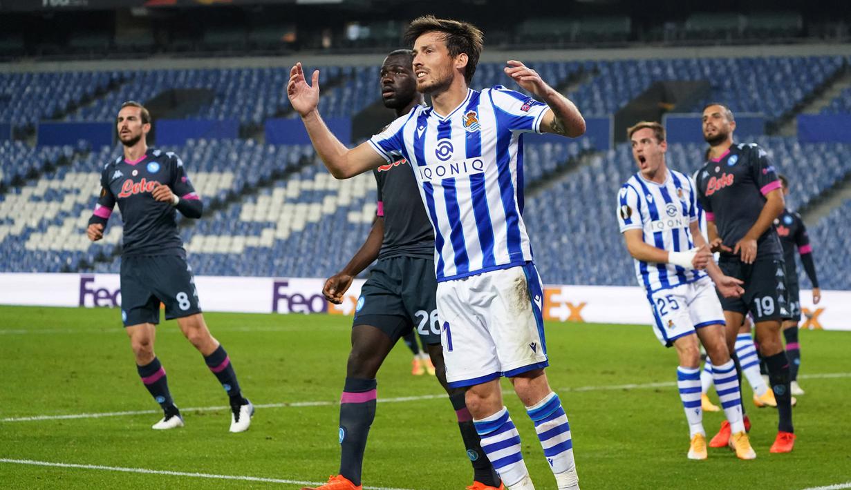 Kembalinya David Silva ke Real Sociedad secara cuma-cuma dari Manchester City sejauh ini belum melihatkan hasil maksimal karena dilanda berbagai masalah otot dan hamstring. (Foto: AFP/Cesar Manso)