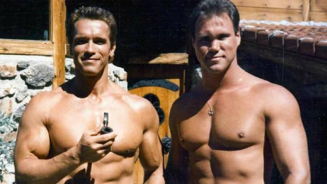 Aktor Hollywood dan Stuntman-nya