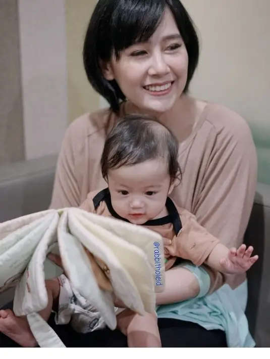 Ardina Rasti dan Arie Dwi Andika