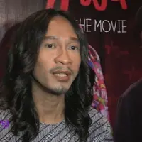 Aming tampil dengan jenggot, kumis dan rambut gondrongnya yang memperlihatkan dirinya jadi lebih macho. Ia pun menegaskan berpenampilan seperti ini bukan karena larangan dari Komisi Penyiaran Indonesia (KPI)