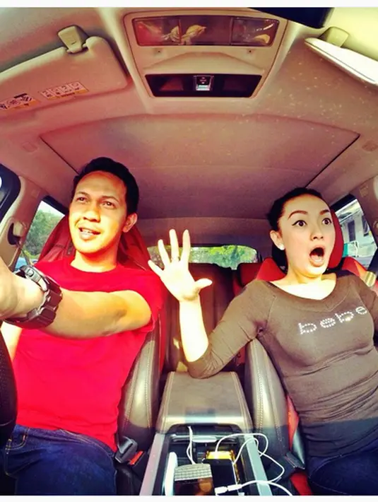 Bahkan, ia akan selalu mendampinginya Zaskia. Ia mengatakan, bahwa Zaskia sempat stress menghadapi kasusnya. (Instagram/Arief_fitriansah)