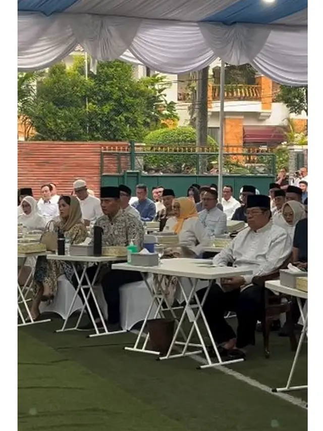 6 Potret Tasyakuran Ibas Yudhoyono dan Aliya Rajasa Jelang Berangkat Haji