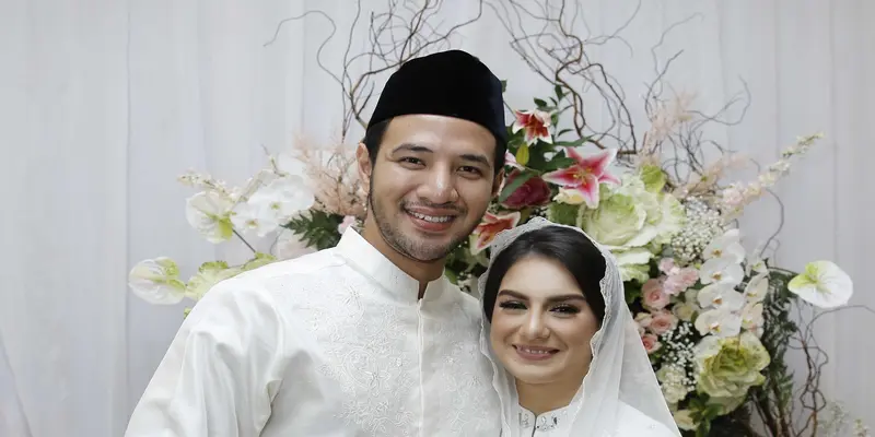 FOTO: Pernikahan Ammar Zoni dan Irish Bella Penuh Bahagia