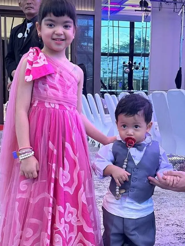 Potret Mazaya Amania di Met Gala Tiktok Replay 2023 (Sumber: Instagram/mazayaamania)