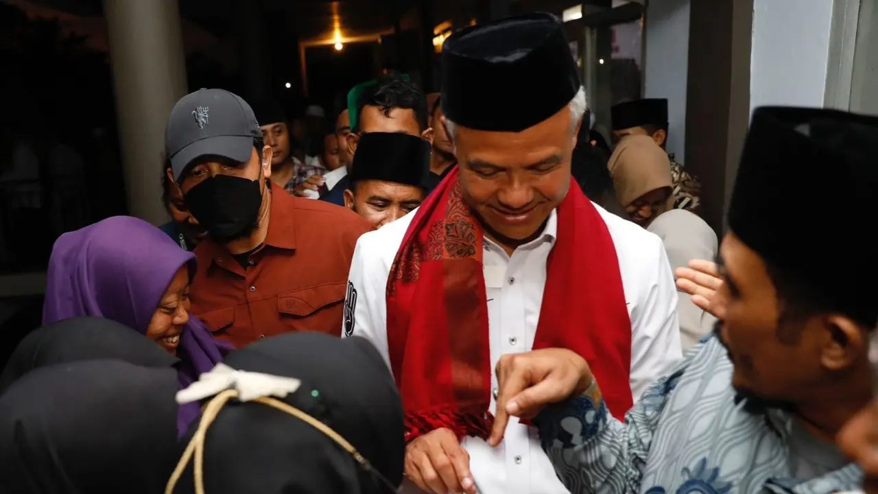 Calon Presiden nomor urut 3 Ganjar Pranowo, mengunjungi Pondok Pesantren (Ponpes) Babussalam di Desa Banjarejo, Kecamatan Pagelaran, Kabupaten Malang, Jawa Timur, Selasa (30/1/2024) (Istimewa)