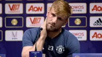 Bek Manchester United asal Inggris, Luke Shaw. (AFP/Wang Zhao)