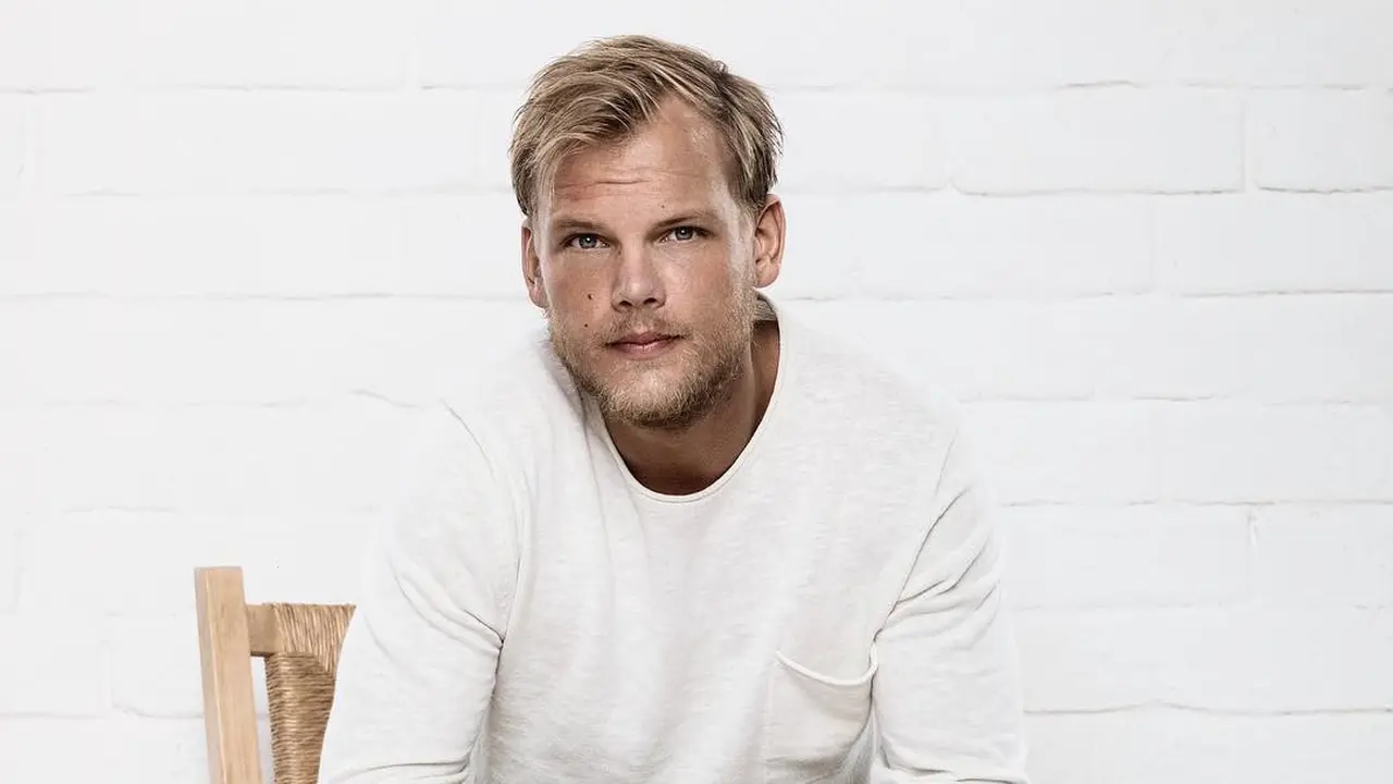 [Bintang] Avicii Meninggal Dunia, Pihak Kepolisian Tak Temukan Tindakan Kriminal
