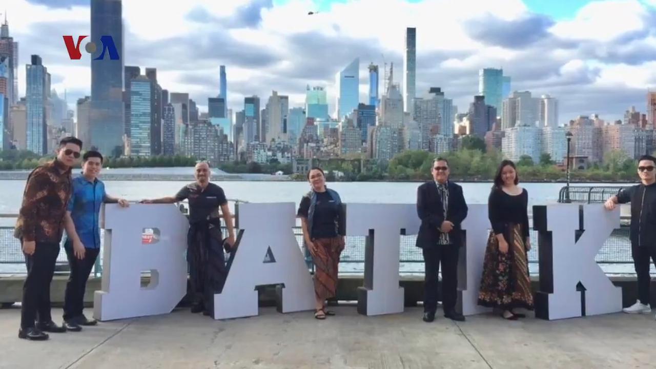 Keseruan Warga New York dan Diaspora Indonesia Rayakan Hari Batik. Sumberfoto :VOA