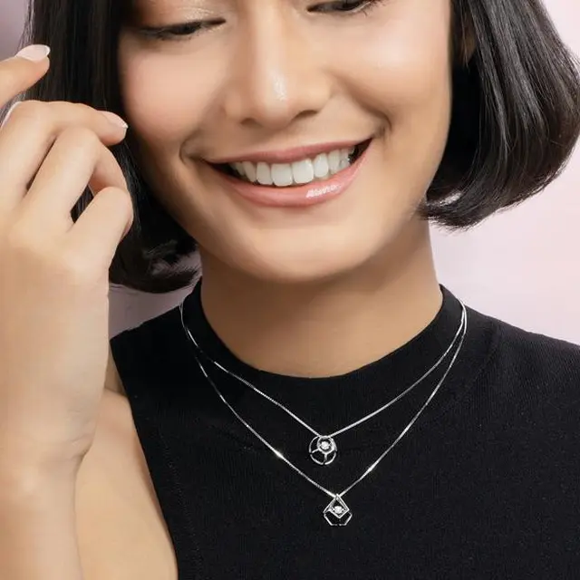 Inspirasi Layering Outfit yang Bisa Bikin Gayamu Modis Abis