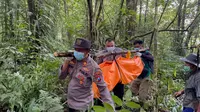 Misteri Kematian Wanita Berdaster Hitam dan Kuku Panjang di Hutan Licin Banyuwangi