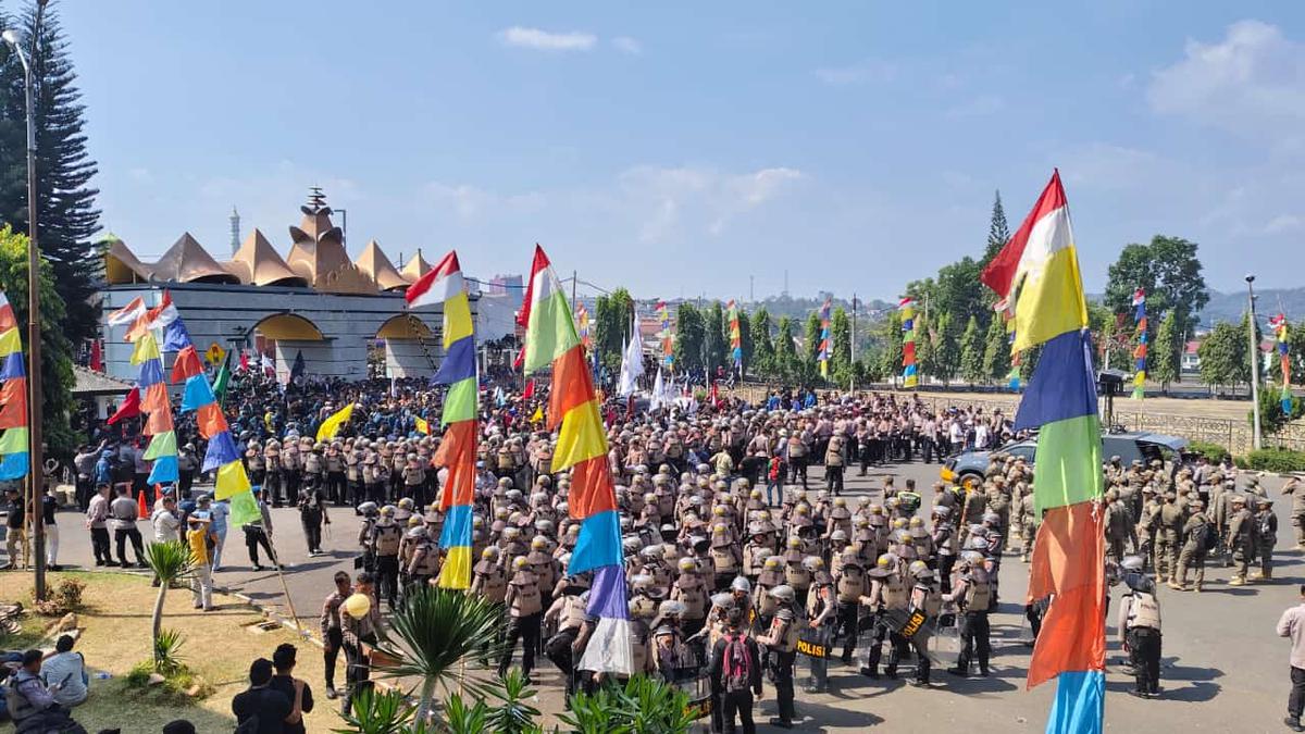 Aliansi Lampung Menggugat: Ada Upaya Penggembosan Massa Aksi saat Demonstrasi RUU Pilkada Berita Viral Hari Ini Kamis 19 September 2024