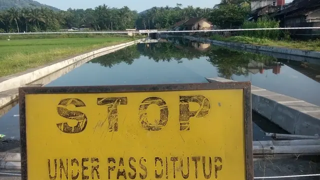 Underpass Kulur Digenangi Air