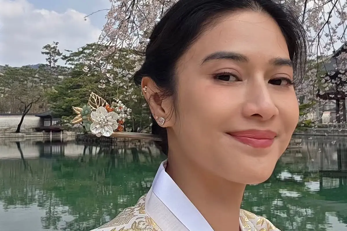 Dian Sastrowardoyo di Korea Selatan