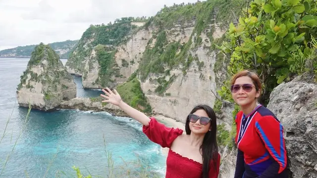 Potret Kedekatan Tissa Biani dan Maia Estianty. (Sumber: Instagram/maiaestiantyreal dan Instagram/tissabiani)