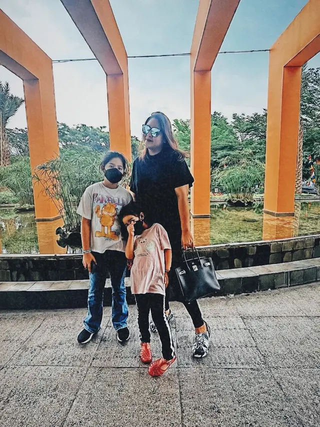 7 Potret Terbaru Audy Item Usai Berat Badan Turun 20 Kg, Banjir Pujian