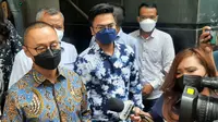 Sekjen PAN Eddy Soeparno menghadiri pemeriksaan di Polda Metro Jaya terkait laporannya terhadap Muannas Aladidid. (Liputan6.com/Ady Anugrahadi)
