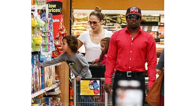 shopping - JLO