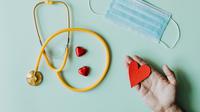 Klinik SehatQ kini melayani pengelolaan klinik on-site bagi korporat agar akses kesehatan berkualitas bagi karyawan perusahaan semakin mudah.  | pexels.com/@karolina-grabowska