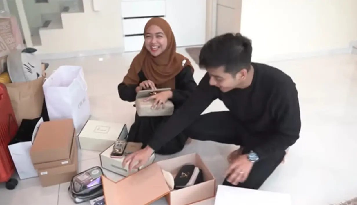Ria Ricis dan Teuku Ryan (Youtube/ Ricis Official)