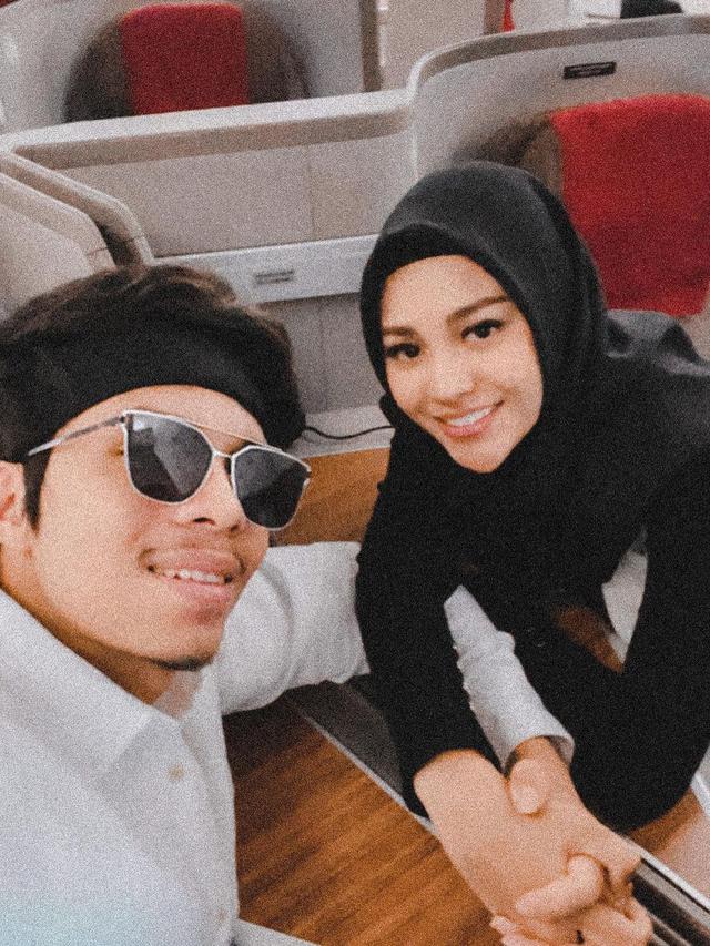 Atta Halilintar dan Aurel Hermansyah. (Foto: Instagram @attahalilintar)