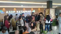 Update Korban Kapal Tenggelam di Selat Bali: 30 Orang Selamat, 4 Meninggal Dunia