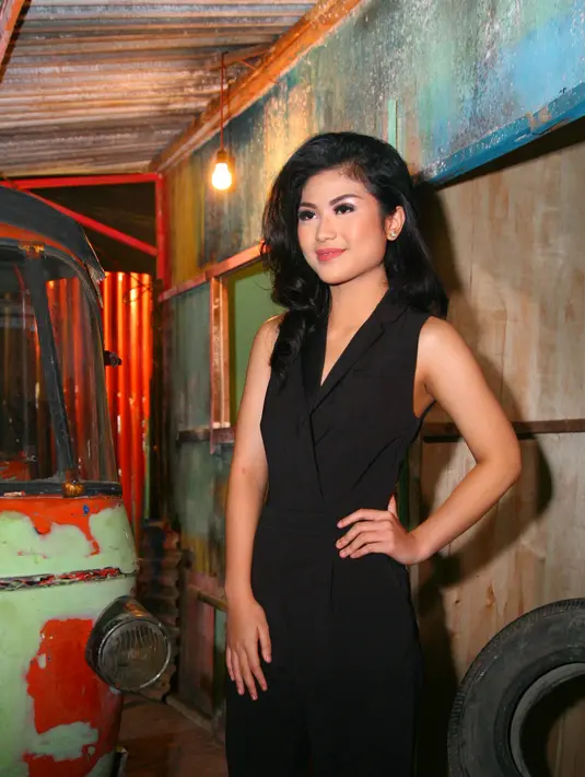 Sebagai pendatang baru, rasa gugup juga dirasakan oleh Delia ketika harus bersanding dengan para senior. Lantas seperti apa cara Delia menghilangkan rasa gugupnya. (Nurwahyunan/Bintang.com)