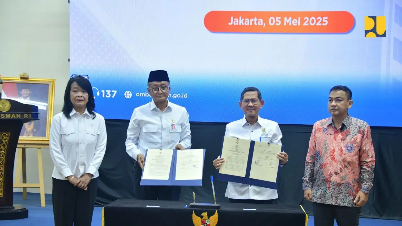 Kementerian PU.