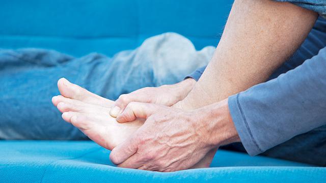 kaki bunion. Foto ilustrasi: Healthline