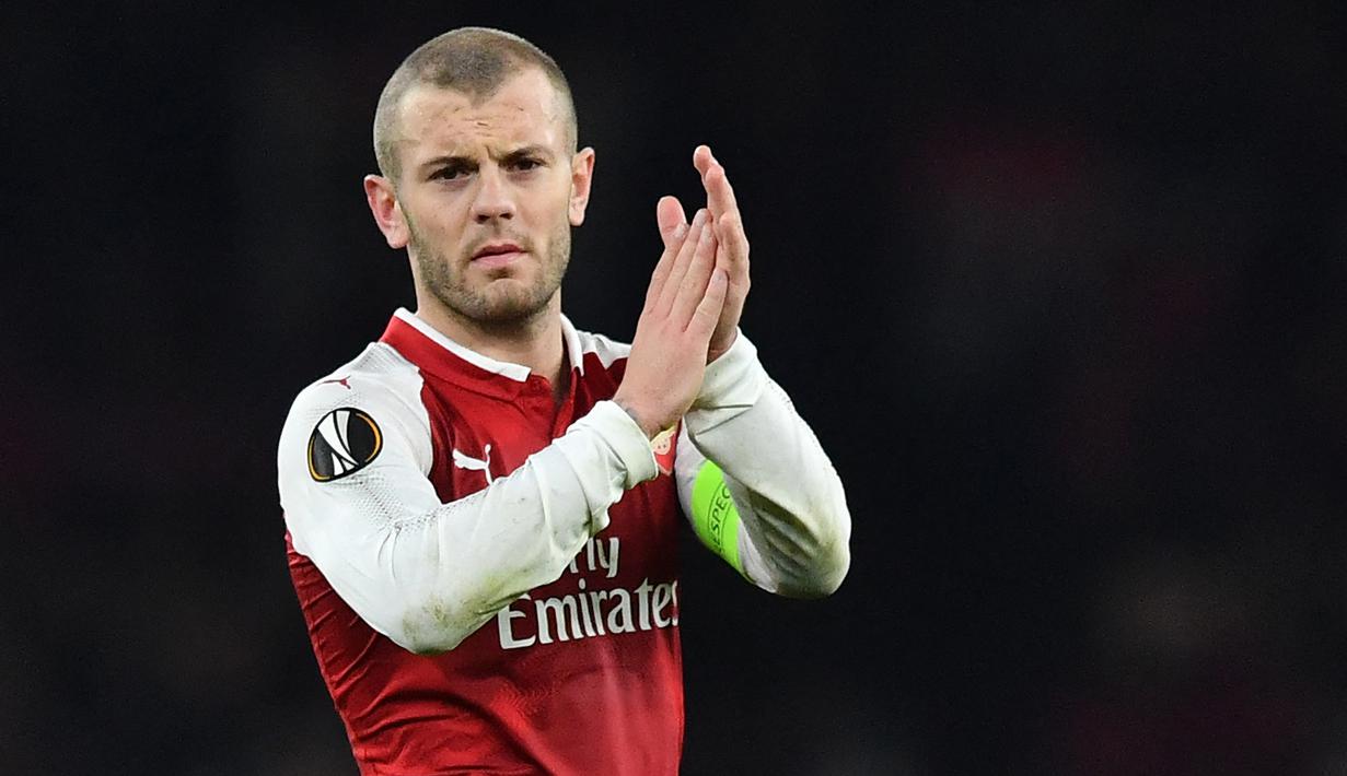 Jack Wilshere - Usai kontraknya bersama Bournemouth berakhir pada 2021 lalu kini pemain asal Inggris itu berstatus pengangguran. Wilshere yang masih berusia 30 tahun memiliki harga pasaran sebesar 2 juta euro. (AFP/Ben Stansall)
