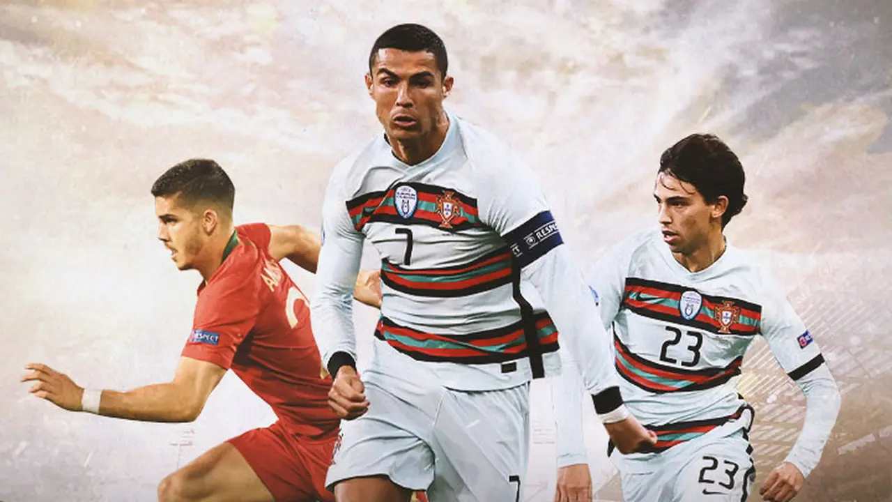 Ilustrasi - Cristiano Ronaldo dikelilingi Joao Felix dan Andre Silva