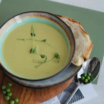 Sup kacang polong bisa disiapkan dengan waktu yang relatif singkat (Sumber: Pexels.com)