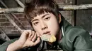 Jin BTS punya panggilan worldwide handsome. Lantaran ia dinilai punya wajah imut dan jago dance. (Foto: Allkpop.com)