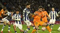 Bek Muda Real Madrid Raul Asencio Jadi Sasaran Suporter, Carlo Ancelotti Pasang Badan
