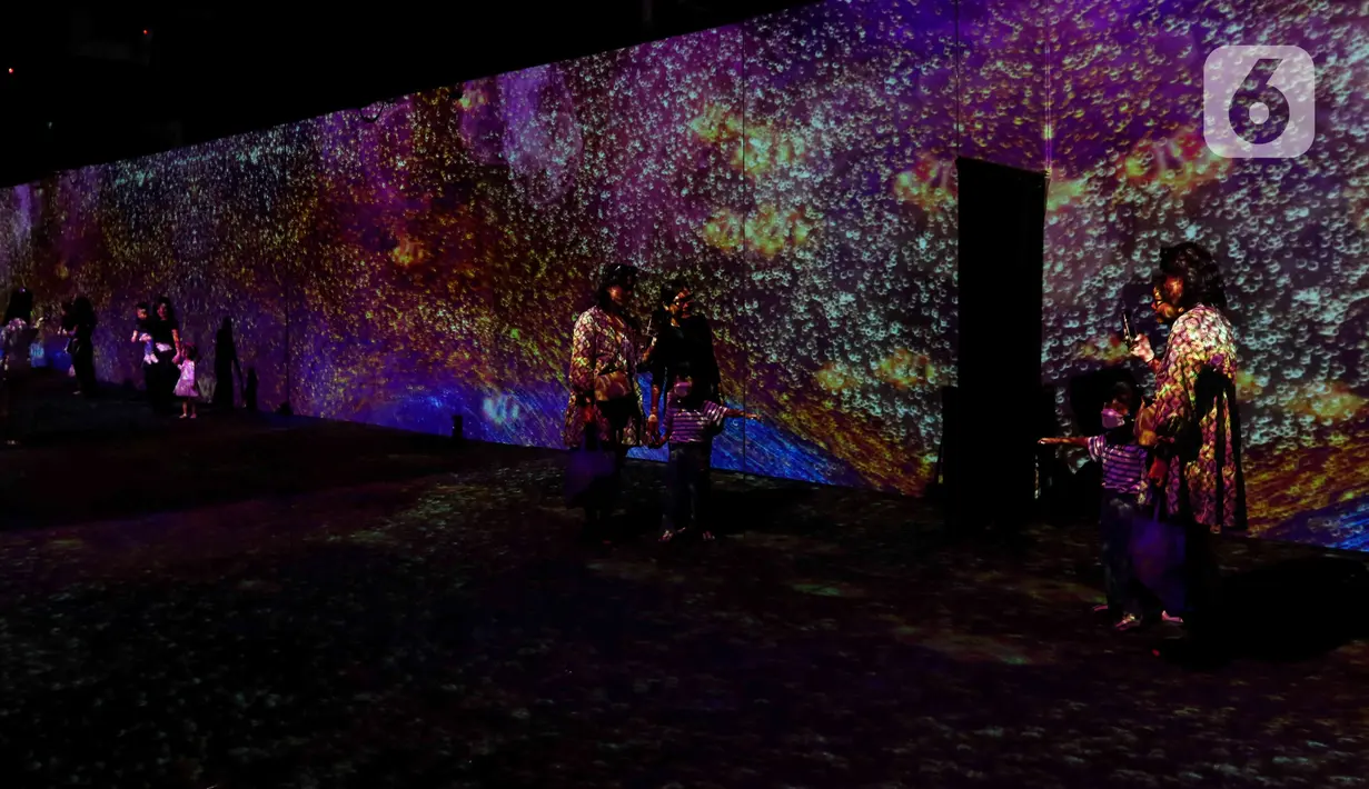 Pameran yang mengangkat tema "Soul, Ours, Intertwined" tersebut berlangsung hingga Juli 2023. (Liputan6.com/Herman Zakharia)