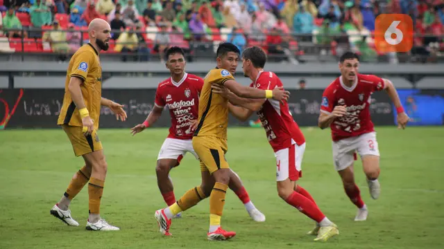Bali United