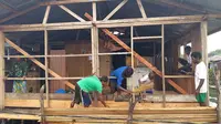 Kementerian PUPR menyalurkan Program Bantuan Stimulan Perumahan Swadaya (BSPS) atau bedah rumah untuk 4.114 unit rumah di Papua. (Kementerian PUPR)