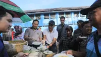Festival Laksa area CFD Kota Tangerang digelar untuk memperingati Hari Kuliner Nasional pada tanggal 5 Mei setiap tahunnya. (Foto:Liputan6/Pramita Tristiawati)