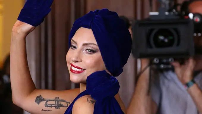 [Bintang] Lady Gaga