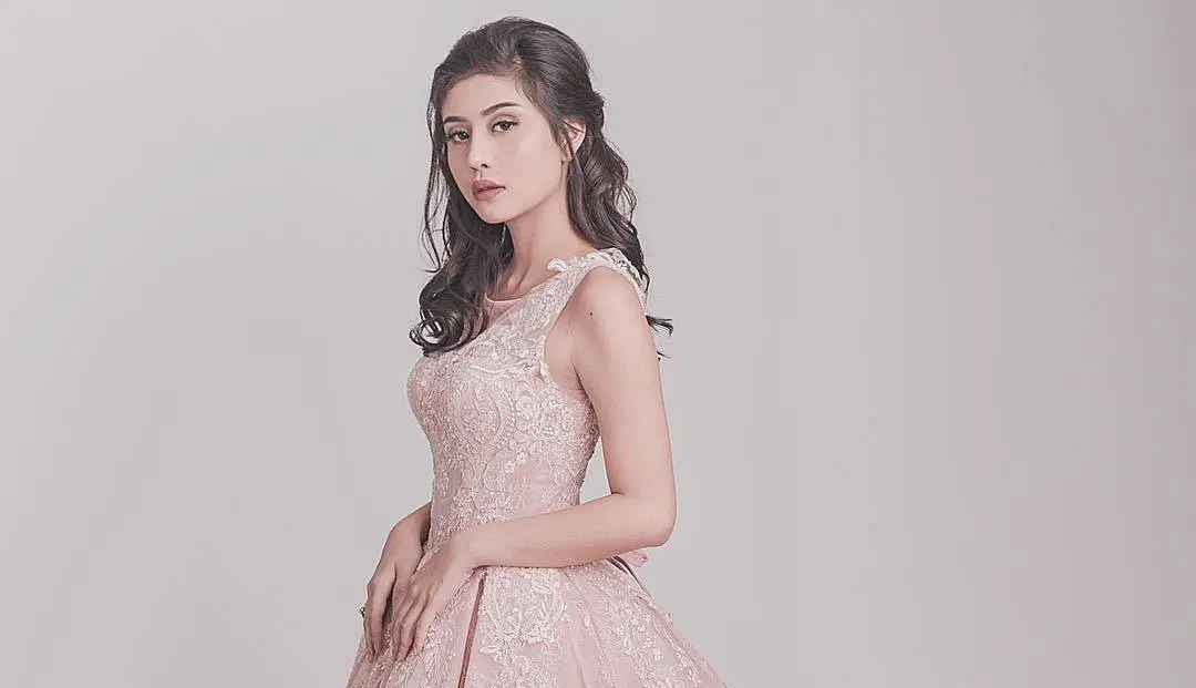 Awkarin [foto: instagram.com/awkarin]