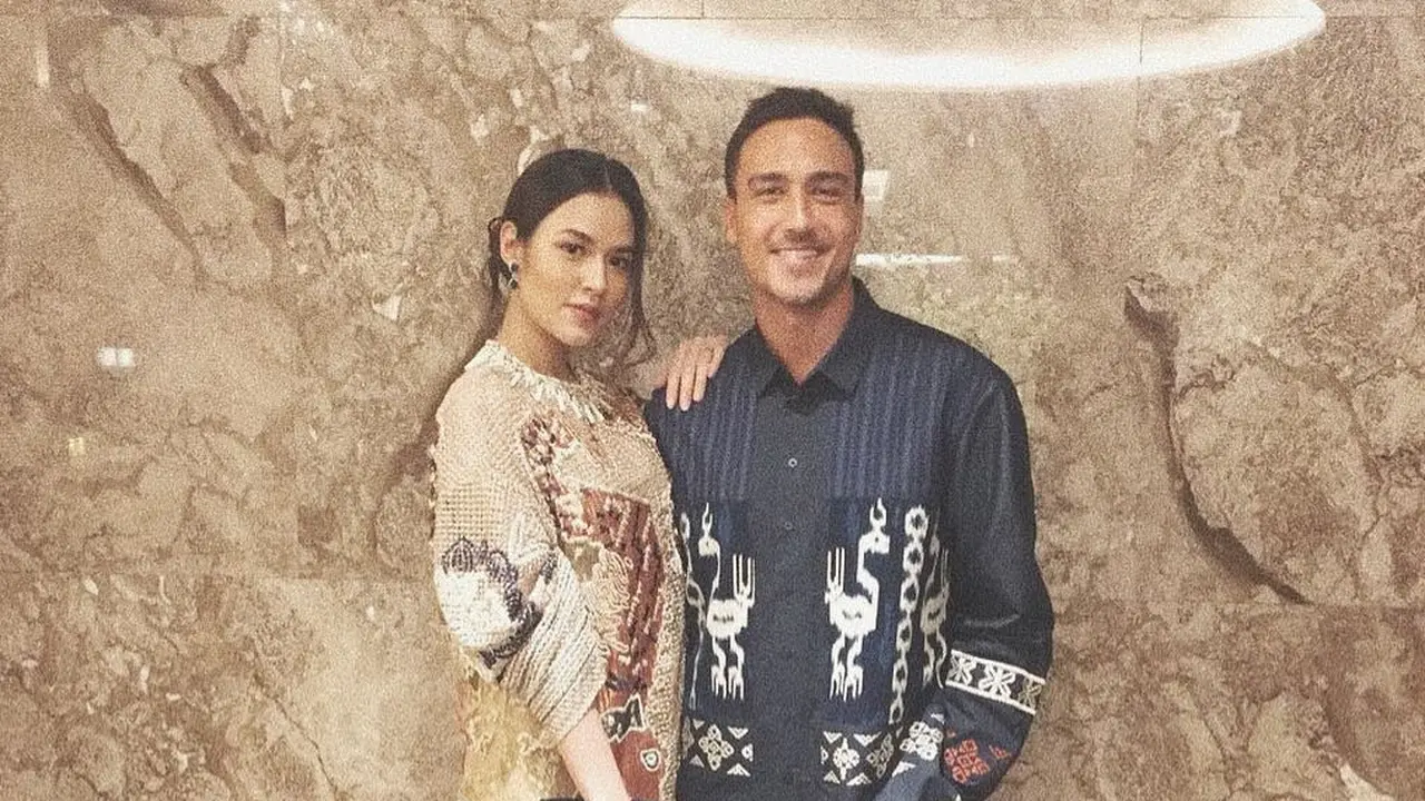 [Bintang] Raisa dan Hamish Daud